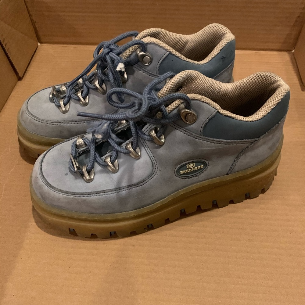 sketchers boots